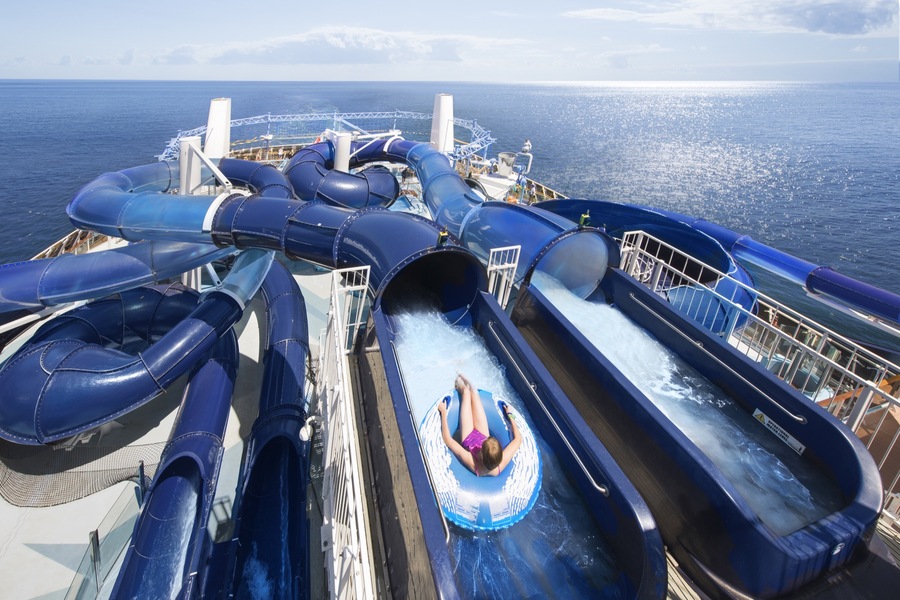 MSC Cruises MSC Meraviglia Polar Aquapark.jpg
